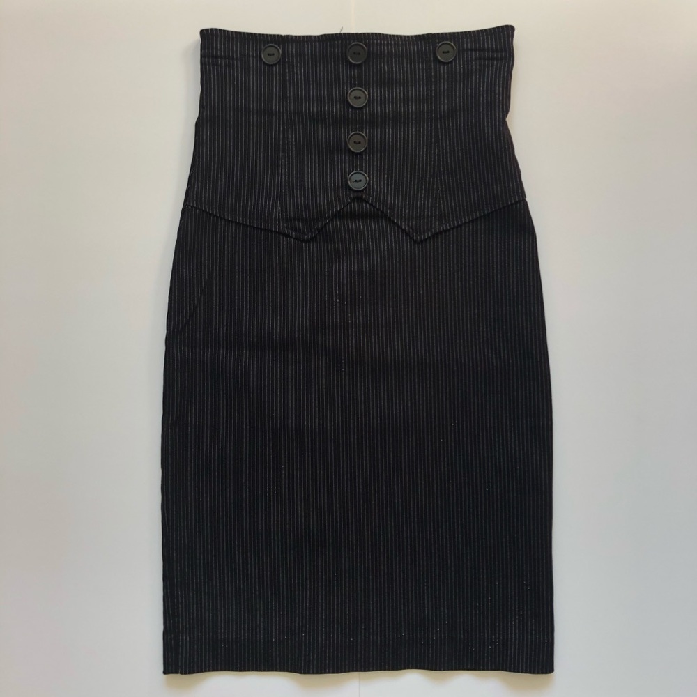 Black pencil skirt